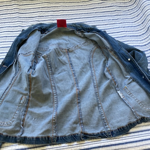 Carol’s Denim distressed jean jacket, S - Picture 7 of 13